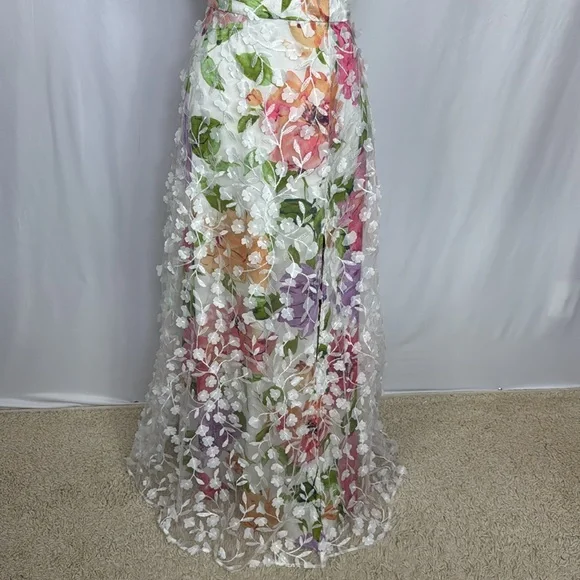 Xscape 3D-Appliqué Floral-Print Gown Size 4 White‎ Pink Formal Evening Dress Maxi